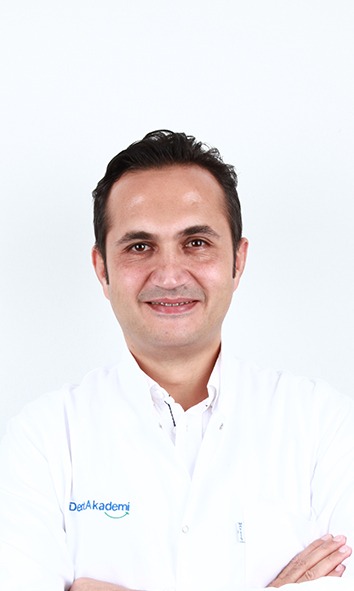 Dt. Göker Taşkınsu