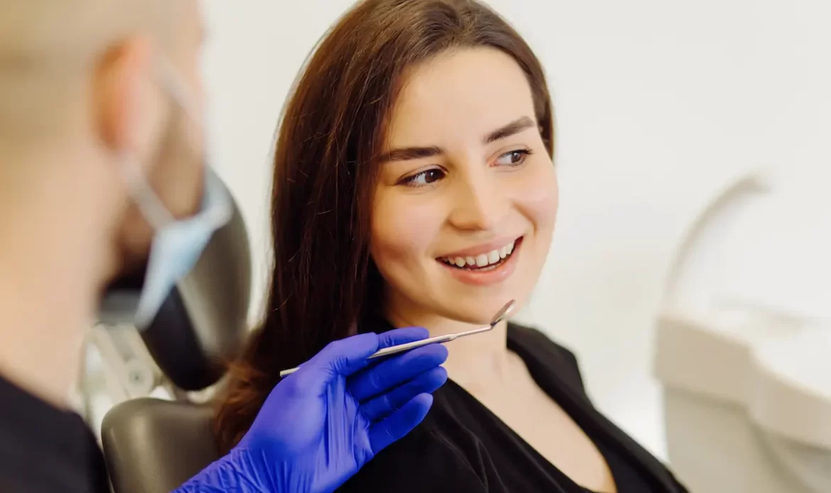seramik implant oldukça estetik ve dirençli bir implant türüdür.