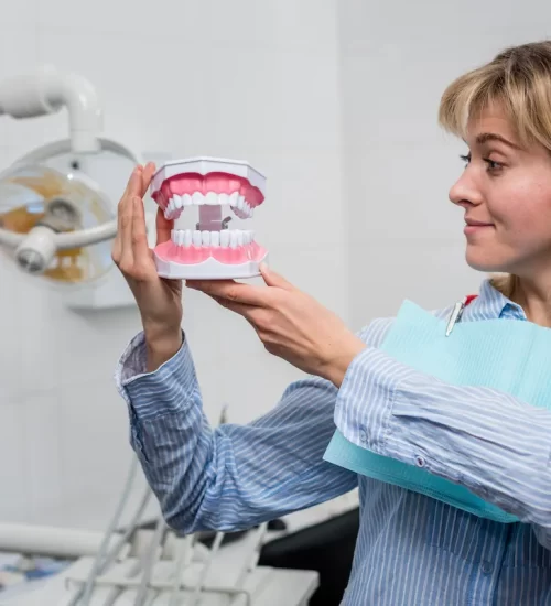 tüm ağız implant tedavisi uzun ömürlü ve kalıcıdır.